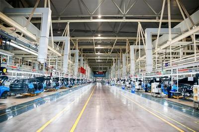 上市2個月銷量超合資車，試駕當紅“明日座駕”長安CS75PLUS，揭秘其背后的云計算裝備技術服務